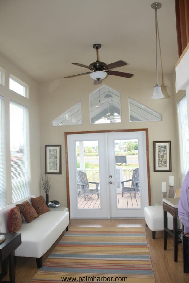 Palm Harbor - Lodge - Coastal Breeze - Interior (Living Room)
