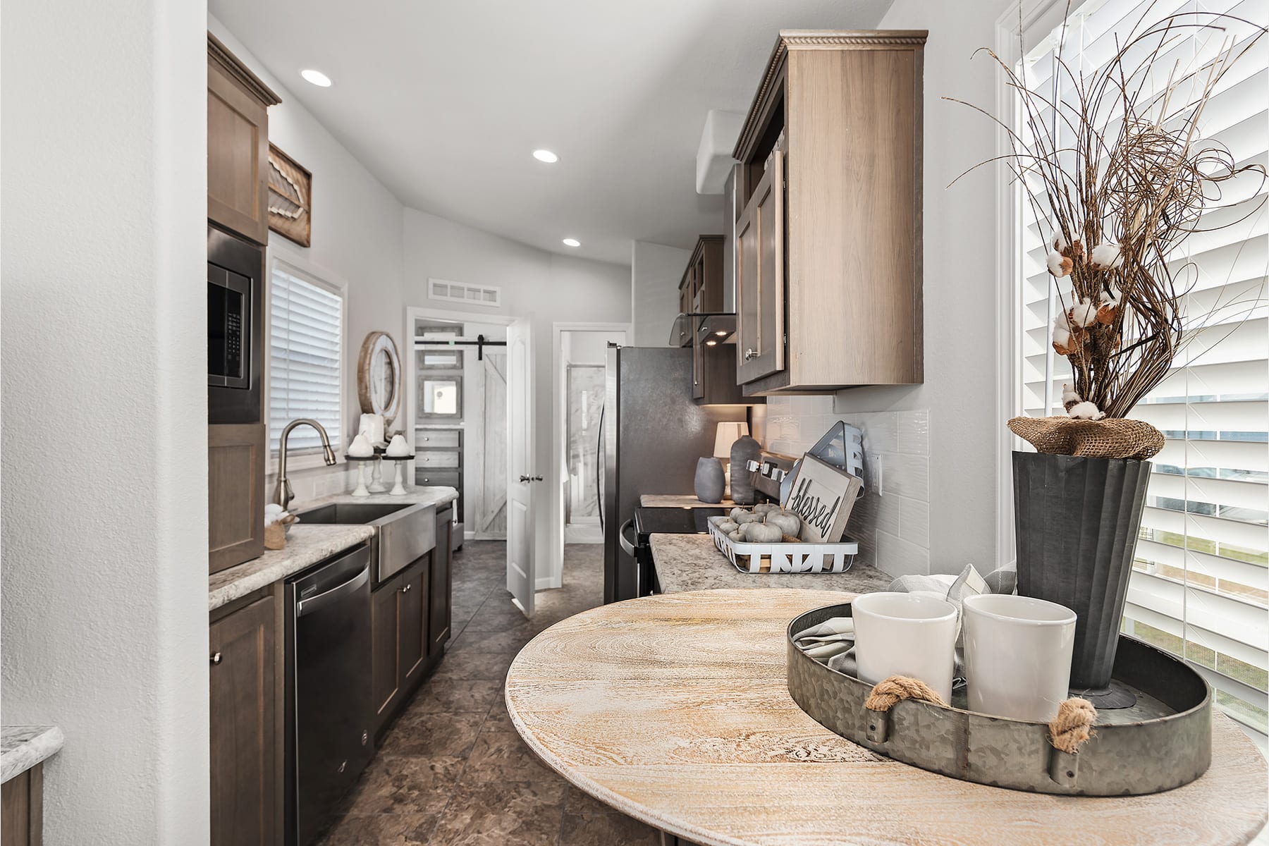 Champion Athens Model 520 - Kitchen (Full View) 2