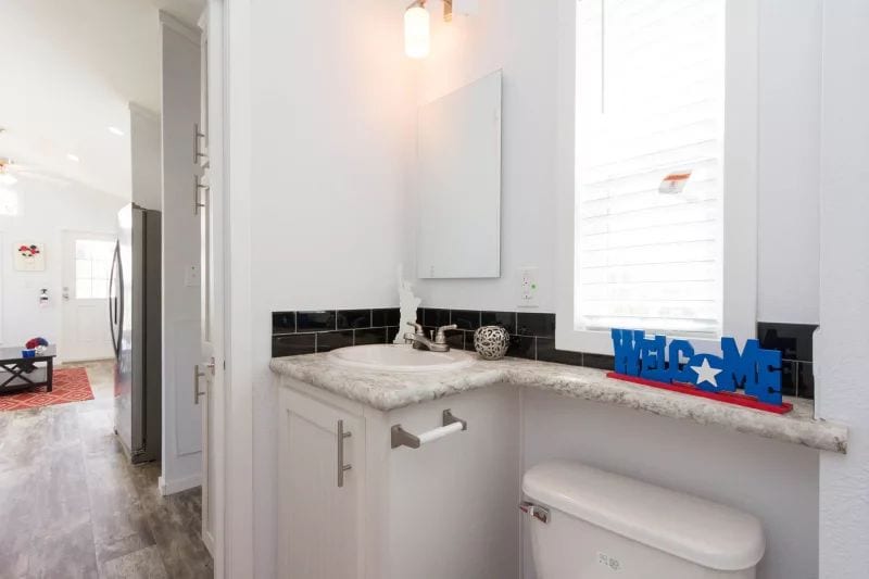 Champion Athens Model APH-516 - Bathroom 2