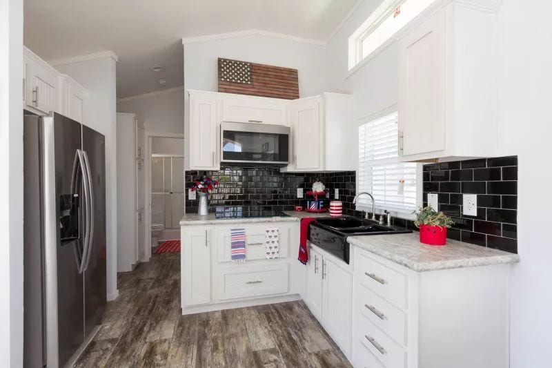 Champion Athens Model APH-516 - Kitchen 1