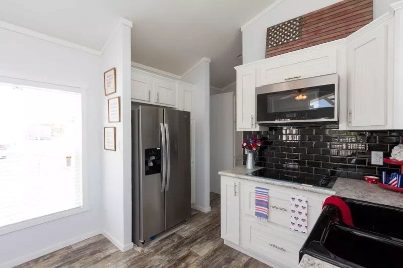 Champion Athens Model APH-516 - Kitchen 2