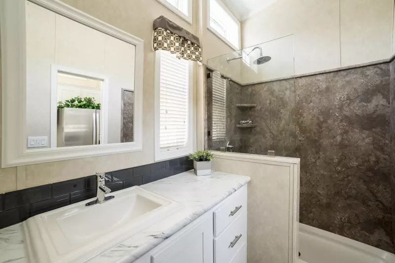 Champion Athens APH-528 - Bathroom Sink and Shower