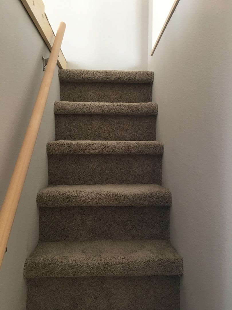 Champion Athens APH-528-SL - Double Loft - Stairs