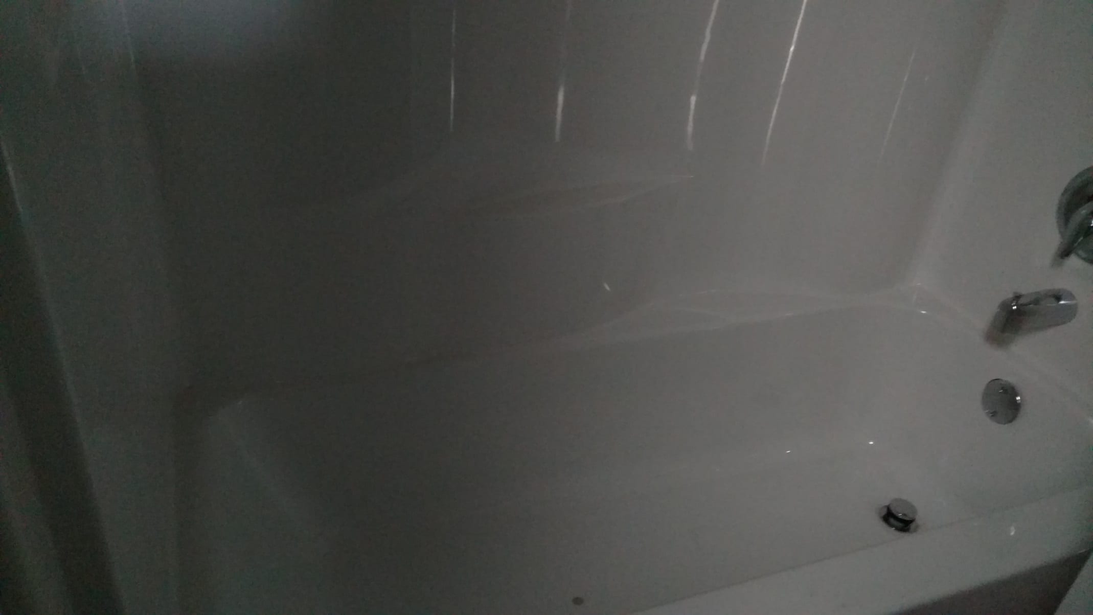 Palm Harbor - Twin Lakes Vista - Hunter Model - Bathroom Tub