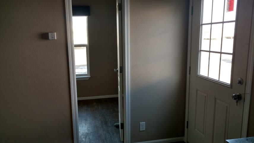 Palm Harbor - Twin Lakes Vista - Hunter Model - Bedroom and Entry Door