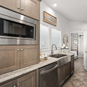 Flat Head Lodge 520 | Park Model Homes
