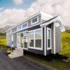 KROPF ISLAND 6243 FRONT LR WITH WASHER DRYER (1)