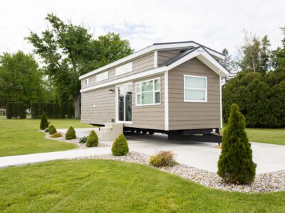Kropf Island 6471 Show Unit