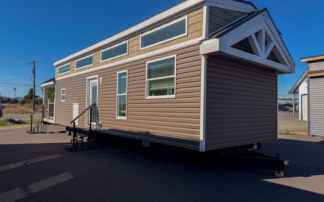Kropf Island 6478QP Quad Loft!